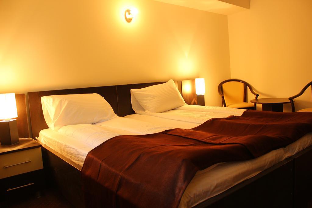 Hotel Domogled Băile Herculane 部屋 写真